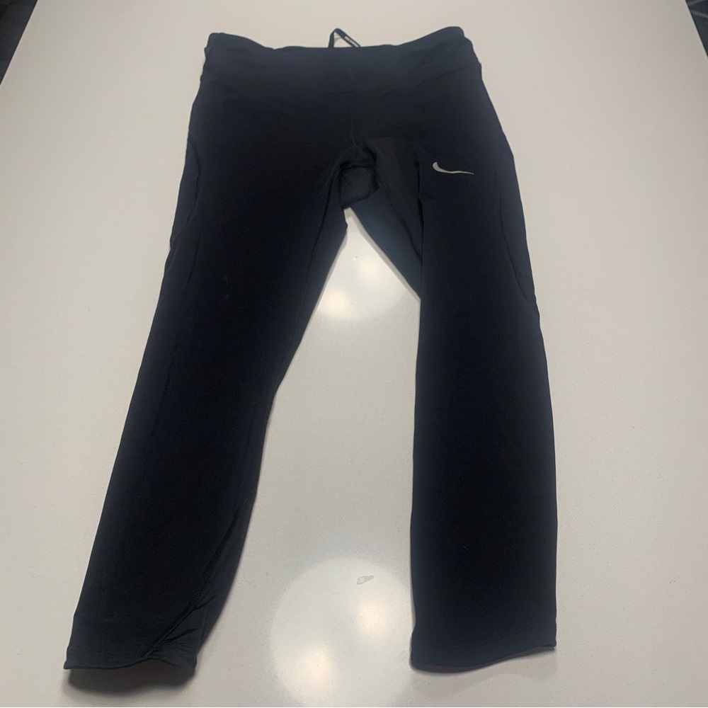 Nike Dri-Fit Cropped Leggings with Pocket Women’s Size medium